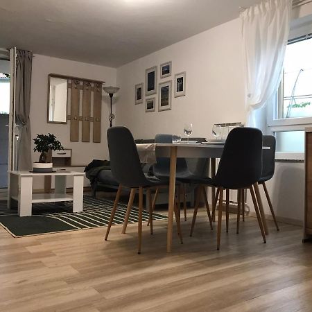 Koradinovi - Pod Vrtom Lägenhet Vipava Exteriör bild